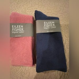 NWT Two Pairs Eilleen Fisher Socks Carnation Navy Blue